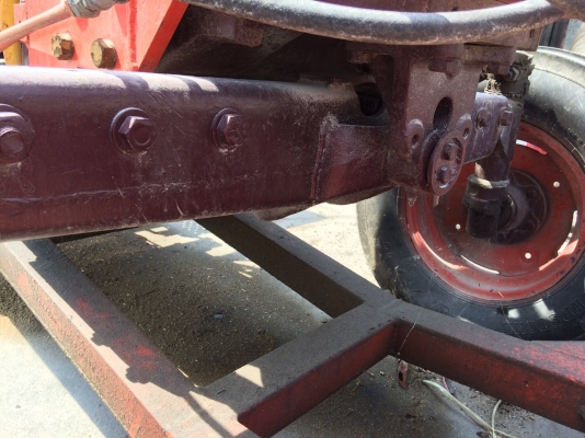 ขายรถไถ แมสซี่ 165 พร้อมใบดันหน้า