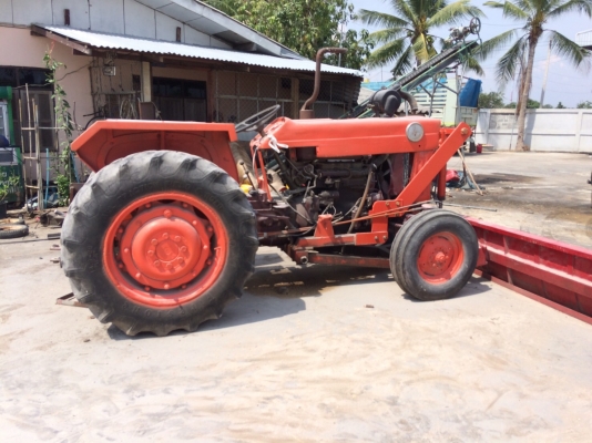 ขายรถไถ แมสซี่ 165 พร้อมใบดันหน้า