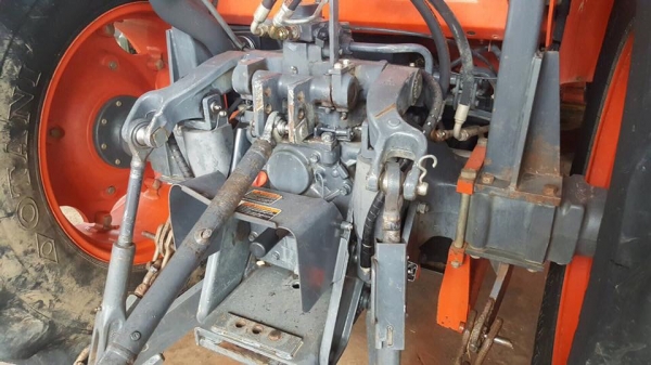 ขาย แทรกเตอร์ KUBOTA M9540 ถูกๆ สวยๆ