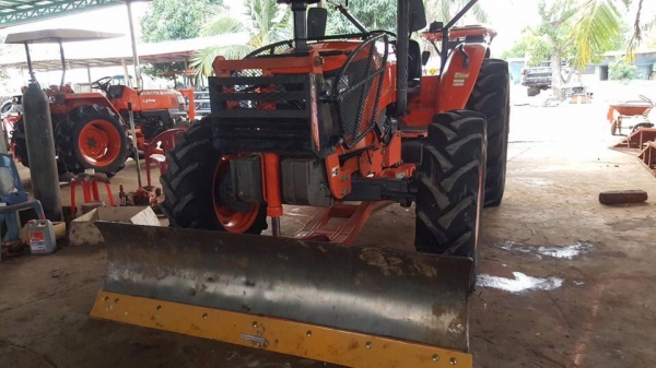 ขาย แทรกเตอร์ KUBOTA M9540 ถูกๆ สวยๆ