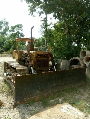 TRACTIR D5 เครื่อง 44 V ฝาบางมี 2 คัน/หนึ่งคันใช้งานปกติ อีกคันฟิตเครื่องแล้วแต่ยังไม่ประกอบ/มีอินวอย1 คัน/ขาย.2 คัน 350,000 ฿.(สุรินทร์)0861113263ช่างต๊ะ