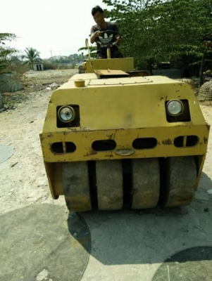 รถบด DYNAPAC