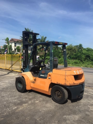 ฟอล์คลิฟต์ 3.5 ตัน TOYOTA 7FD35 รถเก่าญี่ปุ่น ดีเซล  เสา 4 เมตร