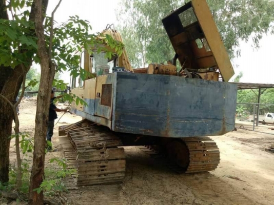 KOMATSU  285,000 บาท PC 200 LC-2. ทำงาน ดี เครื่องดี ปั้มดี  สภาพพร้อมใช้. เอกสารสัญญาซื้อขาย.   รถยุ กาฬสินธุ์ โทร&amp;ไอดีไลน์ 0610710295