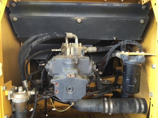 ขาย KOMATSU PC 200-7