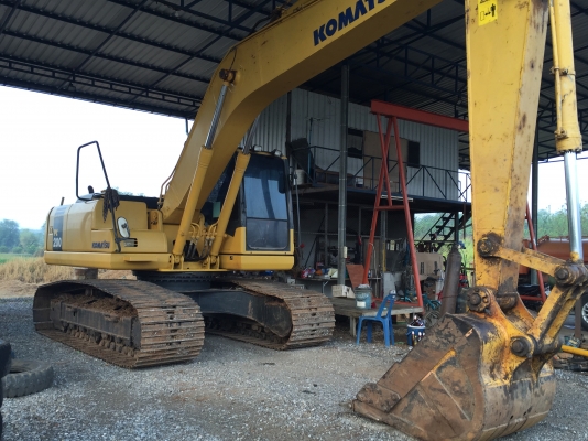 ขาย KOMATSU PC 200-7