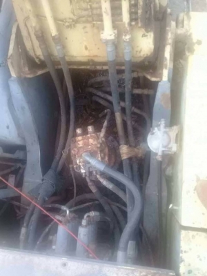 ขาย 585,000 บาท SUMITOMO SH200 เครืองดี โช่หนา เอวแน่น พร้อมใช้ เอกสารเล่มทะเบียน  รถอยู่ จ.อุบลราชธานี. โทร 098-1862844 อ๊อฟ 101 ไอดีไลน์ ja5657