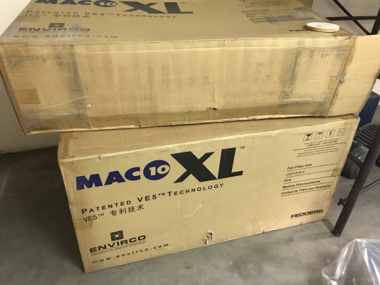 ขายชุดพัดลมกรองอากาศ Envirco fan filter unit สำหรับห้องปลอดฝุ่น ปลอดเชื้อ ของใหม่แกะกล่อง มี 3ชุดครับ