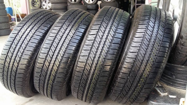 ขายยางป้ายแดง bridgestone dueler h/t 684ll 265/65r17 สนใจติดต่อร้าน ก.เจริญการยางครับ 081-3747940 ขายยางป้ายแดง bridgestone dueler h/t 684ll 265/65r17 สนใจติดต่อร้าน ก.เจริญการยางครับ 081-3747940