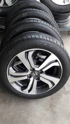 ขายล้อแม็ก city 16&quot;&times;6&quot;  ยางปี16 สนใจติดต่อร้าน ก.เจริญการยางครับ 081-3747940