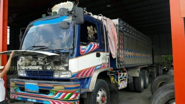 ขาย 1,695,000 ISUZU DECA 270.EURO 2 ปี 47 เครื่องดำ.เดิมเกียร์เดิม.แม่ลูกดั้ม3เพลา หัวบาง ยางดี คัชซ ขาย 1,695,000 ISUZU DECA 270.EURO 2 ปี 47 เครื่องดำ.เดิมเกียร์เดิม.แม่ลูกดั้ม3เพลา หัวบาง ยางดี คัชซ