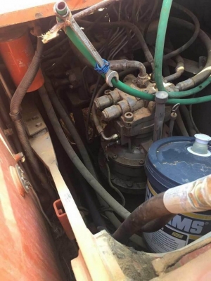 HITACHI ZX200-1 ราคา 1,100,000 บาท ทำงาน 13,xxx เครื่องดี ไฟฟ้าครบ โช่ใหม่ 2 ข้าง เอวแน่น เอกสารเล่มทะเบียน รถอยู่ จ.ร้อนเอ็ด โทร&ไอดีไลน์ 0610710295 HITACHI ZX200-1 ราคา 1,100,000 บาท ทำงาน 13,xxx เครื่องดี ไฟฟ้าครบ โช่ใหม่ 2 ข้าง เอวแน่น เอกสารเล่มทะเบียน รถอยู่ จ.ร้อนเอ็ด โทร&ไอดีไลน์ 0610710295