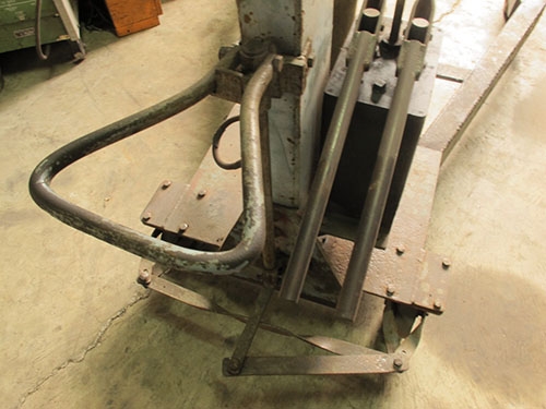 ขายเครนยีราฟตัวใหญ่ยกได้3ตัน