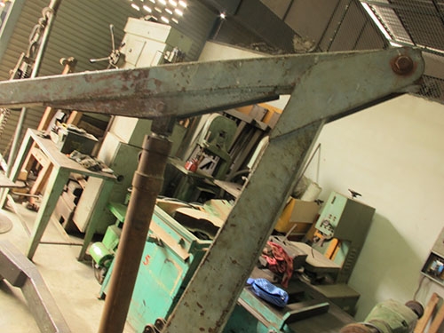 ขายเครนยีราฟตัวใหญ่ยกได้3ตัน