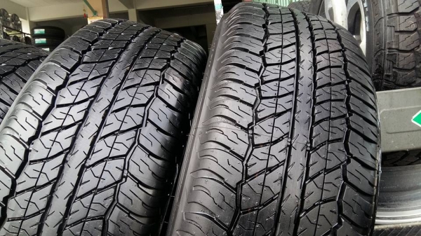 ขายล้อแม็กป้ายแดง pajero 18&quot; พร้อมยางปี16 สนใจติดต่อ ตาเล็ก ล้อและยางครับ 081-3747940