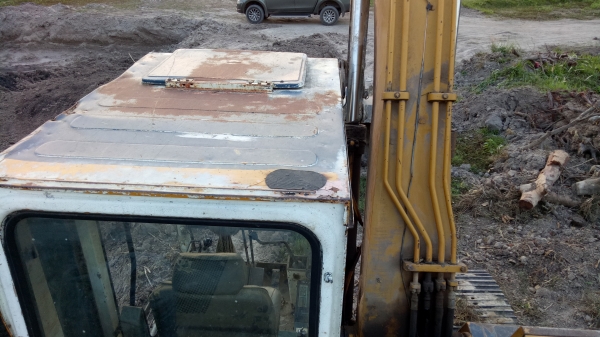 ขายด่วนๆKOMATSU PC120-3สภาพเดิมๆใช้งานทุกวันเครื่องเดิมช่วงล่างเต็มๆโทร0856842587