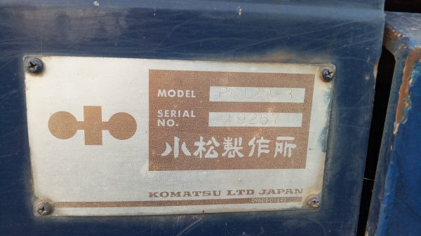 ขายด่วนๆKOMATSU PC120-3สภาพเดิมๆใช้งานทุกวันเครื่องเดิมช่วงล่างเต็มๆโทร0856842587