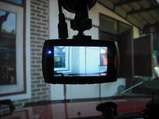 HD DVR Car กล้องวงจรปิดติดรถยนต์ Full HD อินฟราเรด 6 ดวง (สีดำ) HD DVR Car กล้องวงจรปิดติดรถยนต์ Full HD อินฟราเรด 6 ดวง (สีดำ)