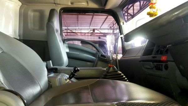 ขายรถสวย มาอีกแล้วครับ ขายครับ ISUZU FXZ 360 ปี57เดี่ยวมีระบบลากพ่วง รถสวยจัดเลขไมล์105,xxx ครับ การันตีงามสดขั้นเทพครับ