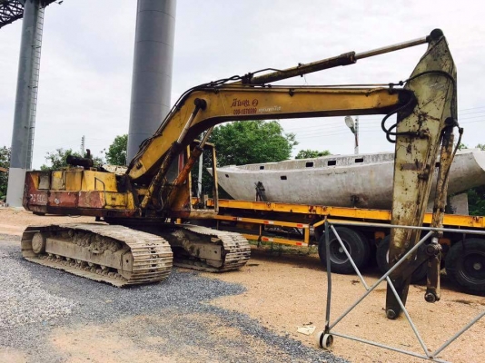 ขาย 345,000 KOMATSU pc 200-3 เครื่อง 6 BG ปั้มแรง เอวดี ช่วงล่างเต็ม รถพร้อมใช้งาน รถอยู่ ปทุมธานี 090-772-3710 090-772-3708