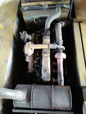 ขาย 650,000 KOBELCO sk 200-3 เก๋งเทา เล่มทะเบียน เครื่องดี  ปั้มแรง เอวดี ช่าวล่างดี รถพร้อมใช้ รถอยู่ นครปฐม 090-772-3710 090-772-3708