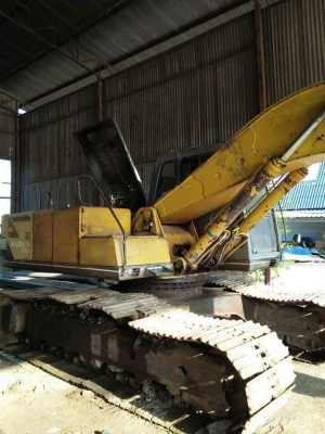 ขาย 650,000 KOBELCO sk 200-3 เก๋งเทา เล่มทะเบียน เครื่องดี  ปั้มแรง เอวดี ช่าวล่างดี รถพร้อมใช้ รถอยู่ นครปฐม 090-772-3710 090-772-3708