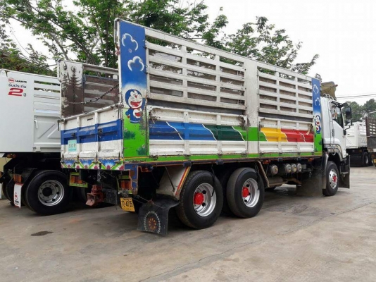 Isuzu 360 แรง ปี 53 กระบะไม่ดัมพ์ มีระบบลากพ่วง Isuzu 360 แรง ปี 53 กระบะไม่ดัมพ์ มีระบบลากพ่วง