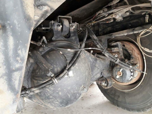 Isuzu 360 แรง ปี 53 กระบะไม่ดัมพ์ มีระบบลากพ่วง