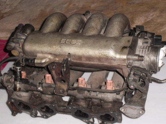 ขายท่อร่วมไอดีนิสสันบี14