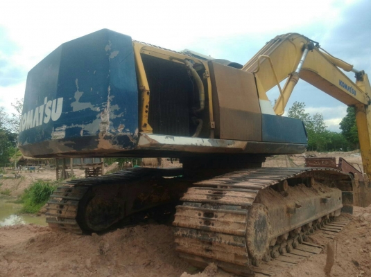 ขายแบ็คโฮ KOMATSU PC200-5 พร้อมใช้งาน เอกสารอินวอย 480,000บ. สนใจ 0835601591 หรือ 0903494058