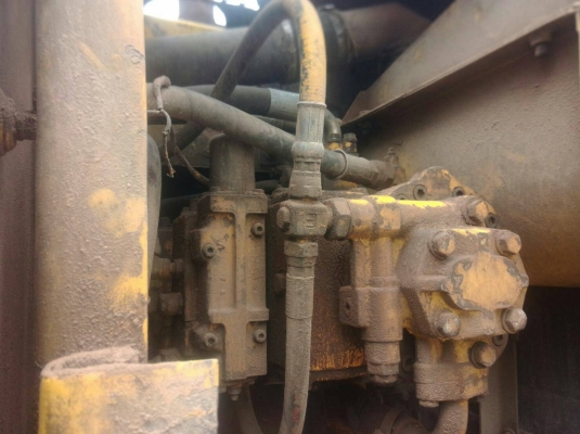 ขายแบ็คโฮ KOMATSU PC200-5 พร้อมใช้งาน เอกสารอินวอย 480,000บ. สนใจ 0835601591 หรือ 0903494058