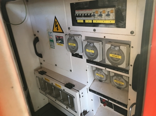 ขายเครื่องปั่นไฟ 45kva Perkins