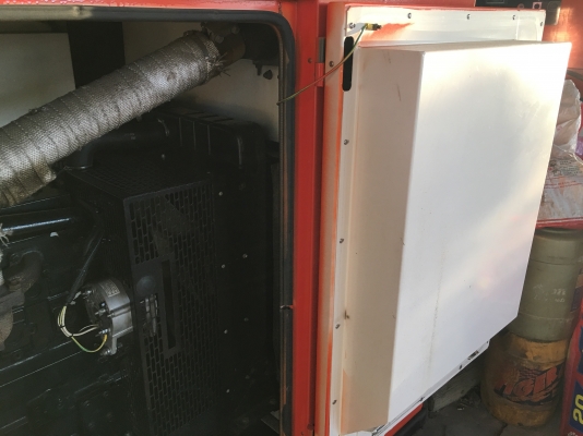 ขายเครื่องปั่นไฟ 45kva Perkins