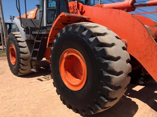 ขายรถตักล้อยาง HITACHI ZW310 (เทียบเท่า WA430-6) รถนอกนำเข้าจากญี่ปุ่น สภาพสวยพร้อมใช้ มีVDOการทำงานครับ