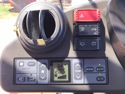 ขายรถตักล้อยาง HITACHI ZW310 (เทียบเท่า WA430-6) รถนอกนำเข้าจากญี่ปุ่น สภาพสวยพร้อมใช้ มีVDOการทำงานครับ