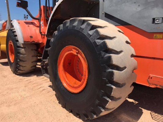 ขายรถตักล้อยาง HITACHI ZW310 (เทียบเท่า WA430-6) รถนอกนำเข้าจากญี่ปุ่น สภาพสวยพร้อมใช้ มีVDOการทำงานครับ