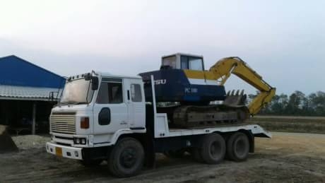 KOMATSU PC100-5 + เทรเลอร์ 2เพลา