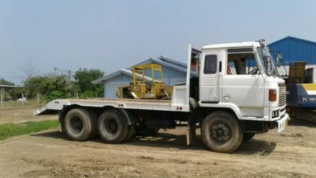 KOMATSU PC100-5 + เทรเลอร์ 2เพลา