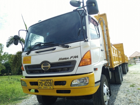 ขาย HINO MEGA FM2P 320 แรงม้า ปี 51 แม่ลูกสามเพลา เครื่องดี เกียร์ดี ช่วงล่างดี สภาพสวยพร้อมใช้งาน พร้อมแยกขายแม่ลูก เอกสารพร้อมโอน สนใจติดต่อ 083-9628875 082-1698998