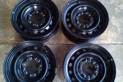 ล้อกะทะขอบ15/6รู ใส่โตโยต้า อีซูซุ รุ่นอื่นๆรู6/139.7 ชุด1800บ.โทร0879050181-0995357594 ตจว+100ค่ากล่อง ส่งได้ทั่วไทย ล้อกะทะขอบ15/6รู ใส่โตโยต้า อีซูซุ รุ่นอื่นๆรู6/139.7 ชุด1800บ.โทร0879050181-0995357594 ตจว+100ค่ากล่อง ส่งได้ทั่วไทย