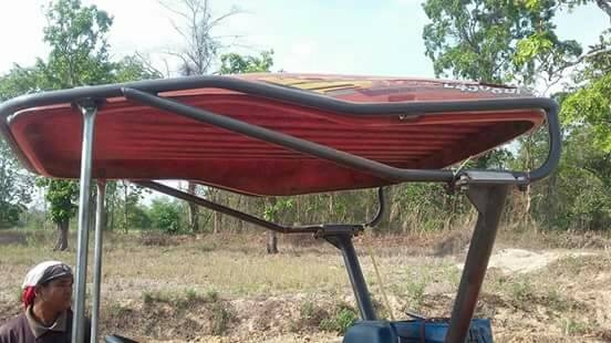 รถไถ 45 แรง DI  ปึ 53  เครื่องแห้งดี  พร้อมลุยงาน อุปกร  3 ชิ้น  ราคา  เบาฯฯ  245000 บาท    ดูรถ ที จ. ร้อยเอ็ด   วันทูคอล 098 668-3479 dtac 094 283-9369 สิทธิ์ คับ