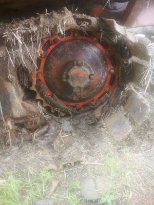 รถเกียว อู่ สาม มิตรยนต์  เครื่อง  JO 8 C  ปั้ม 23//12 ราคา เบาฯฯ  600000  ต่อลองหน้างาน  ดูรถได้ทีสุรินทร์ คับ ติดต่อสอบถาม    วันทูคอล 098 668-3479 dtac 094 283-9369 สิทธิ์ คับ