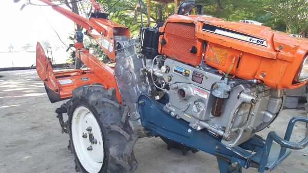 รถพรวนดิน 8 แรง โรตารีกว้าง 70 ซ.ม. ราคา 34500 บาท