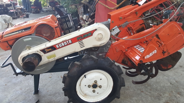 รถพรวนดิน 8 แรง โรตารีกว้าง 70 ซ.ม. ราคา 34500 บาท