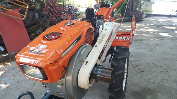 รถพรวนดิน 8 แรง โรตารีกว้าง 70 ซ.ม. ราคา 34500 บาท