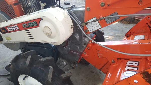 รถพรวนดิน 8 แรง โรตารีกว้าง 70 ซ.ม. ราคา 34500 บาท