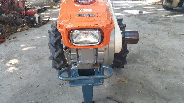 รถพรวนดิน 8 แรง โรตารีกว้าง 70 ซ.ม. ราคา 34500 บาท