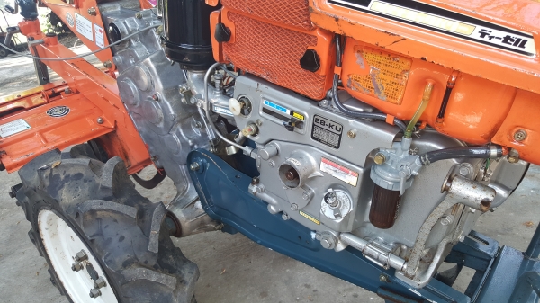 รถพรวนดิน 8 แรง โรตารีกว้าง 70 ซ.ม. ราคา 34500 บาท