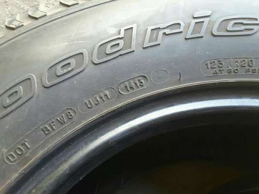 BF KO1 USA. 265-75-16 ปี13 สภาพดีมาก สวยๆ 1ชุด BF KO1 USA. 265-75-16 ปี13 สภาพดีมาก สวยๆ 1ชุด