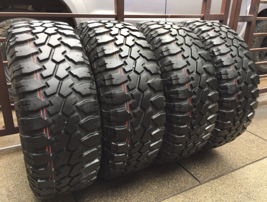 ยาง Mud Maxxis 32 11.5 R15 ดอกเต็ม ไม่มีปะ ราคาไม่แพง
